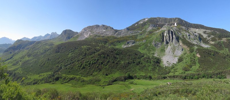 F (8) View from Puerto de Tarna.jpg